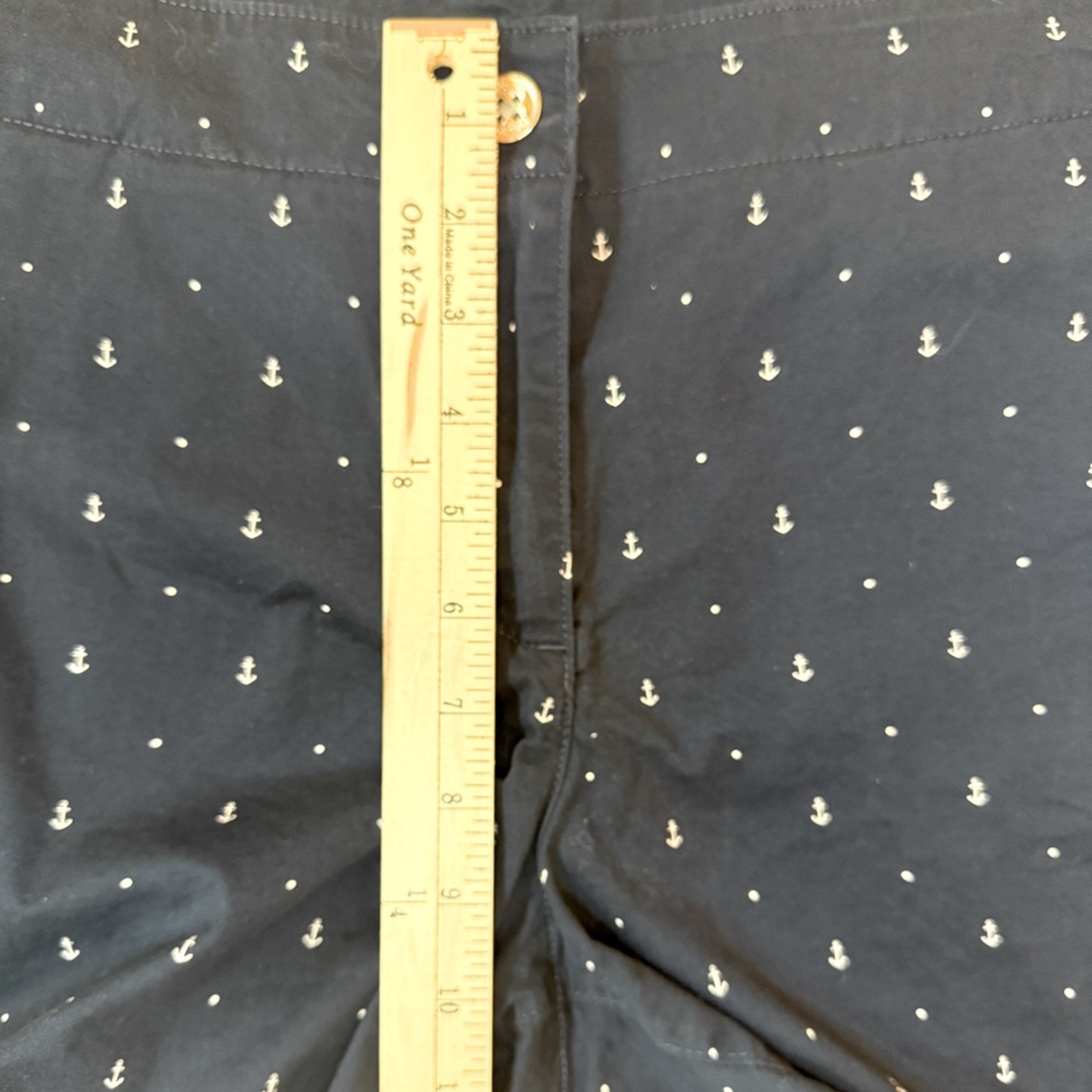 Nautica Navy Seas Blue White Anchors Polka Dots Preppy Coastal Shorts Size 14 - Picture 11 of 11